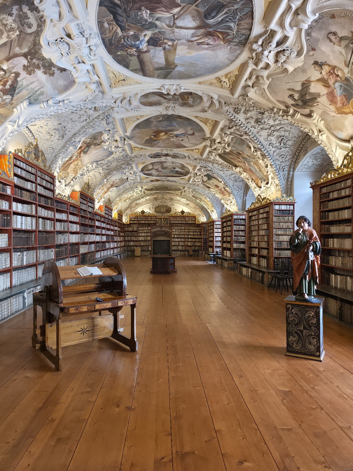 מנזר סטרהוב