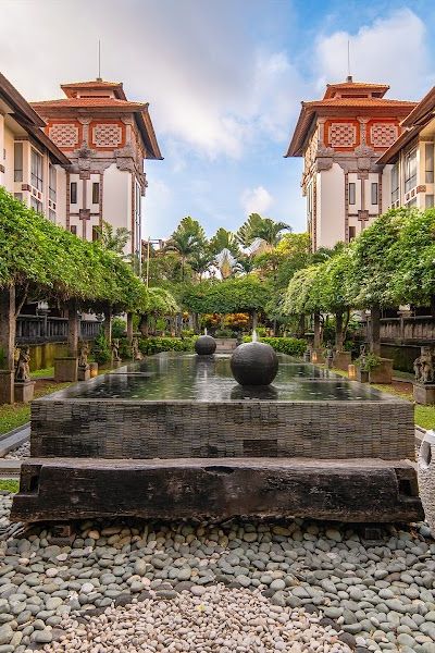 סאנור פרדייז פלאזה הוטל