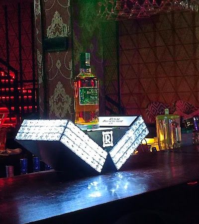 בראדר קלאב באלי — תמונה 5