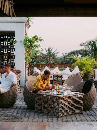 סקיי לאונג' ביי אלי'ס קיצ'ן