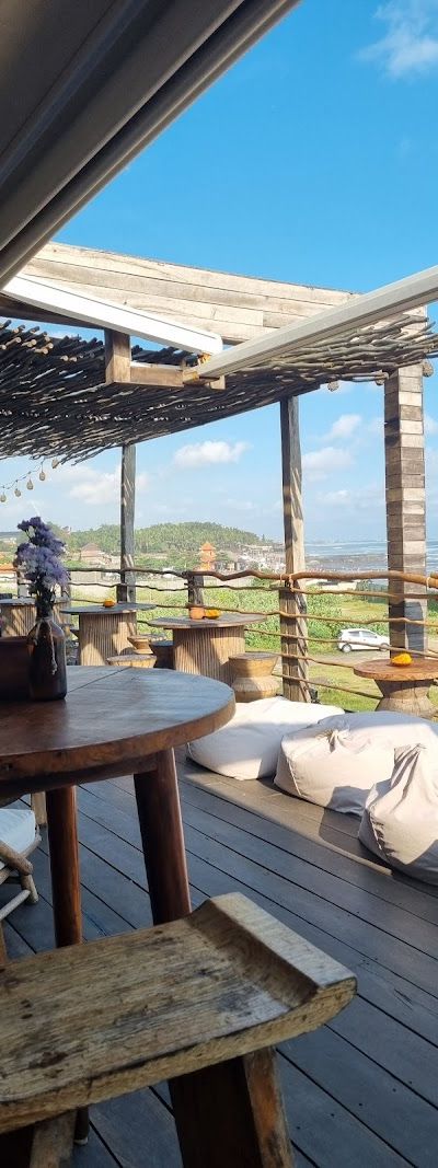 סול רופטופ באלי