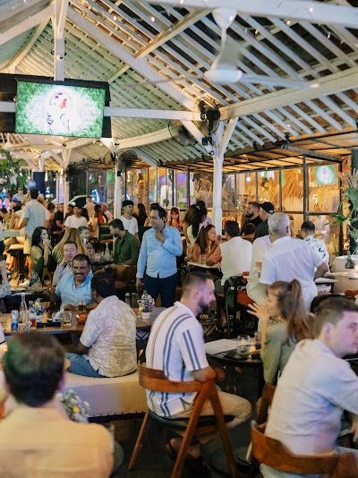 דה בלו דור (The Blue Door) — תמונה 5