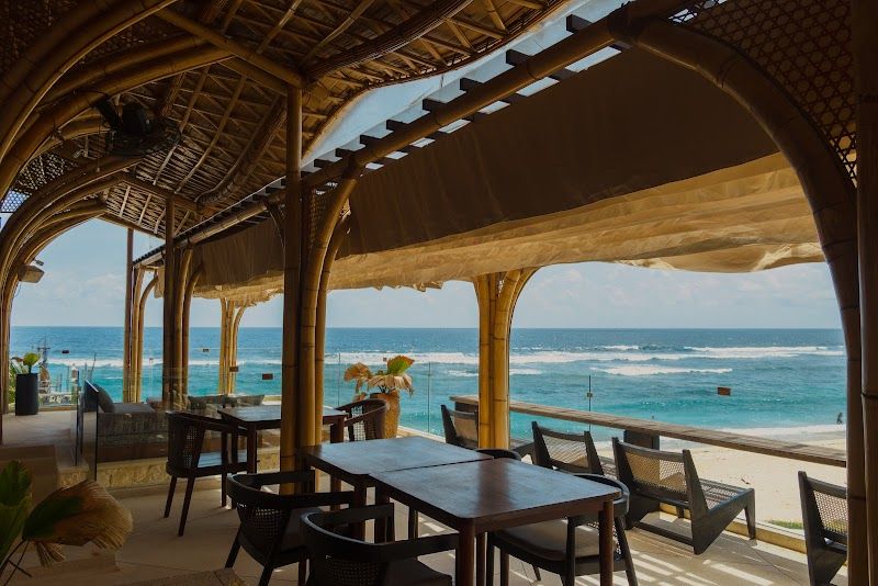 טרופיקל טמפטיישן (Tropical Temptation) — תמונה ראשית