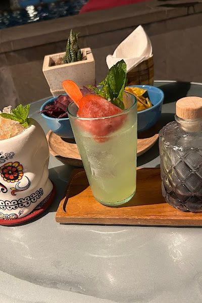 יוניק רופטופ בר ומסעדה (UNIQUE Rooftop Bar & Restaurant) — תמונה 4