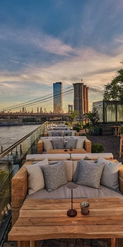 1 Hotel Brooklyn Bridge
