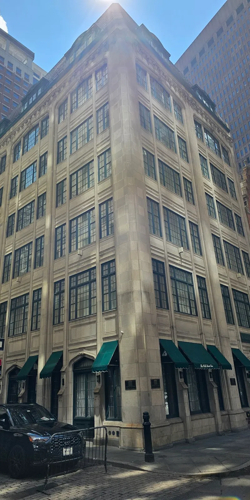 The Wall Street Inn