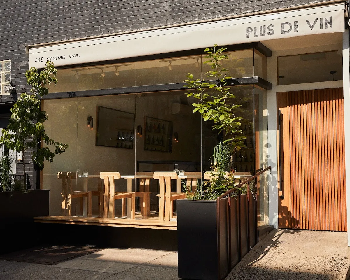 Plus de Vin